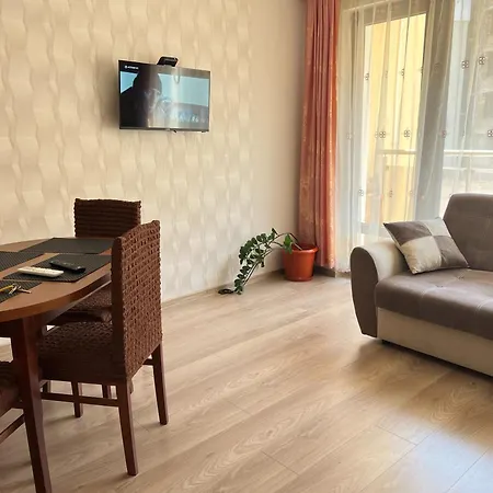 Okolchitsa - Stylish And Cozy Apartment *