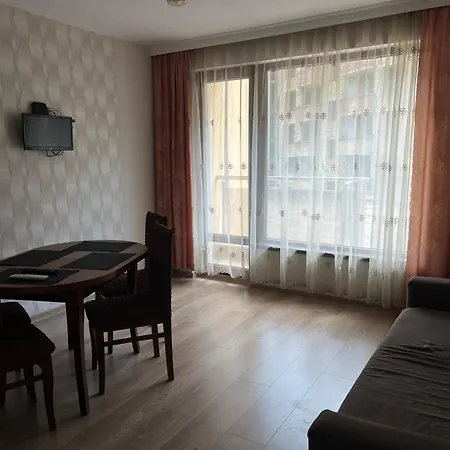 Apartment Okolchitsa - Stylish And Cozy
