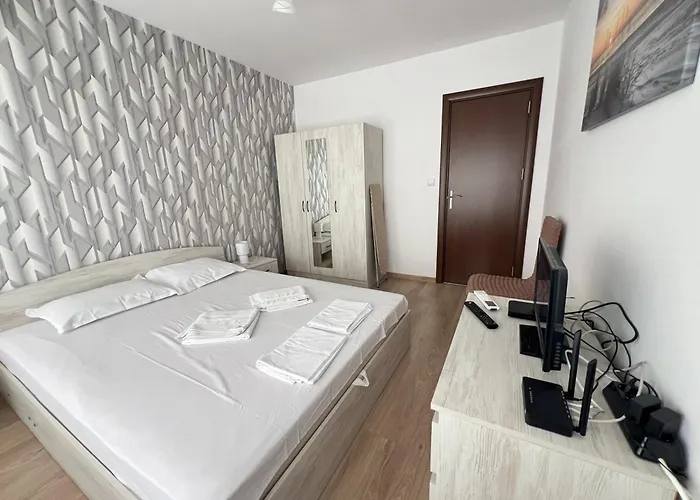 Okolchitsa - Stylish And Cozy * Warna